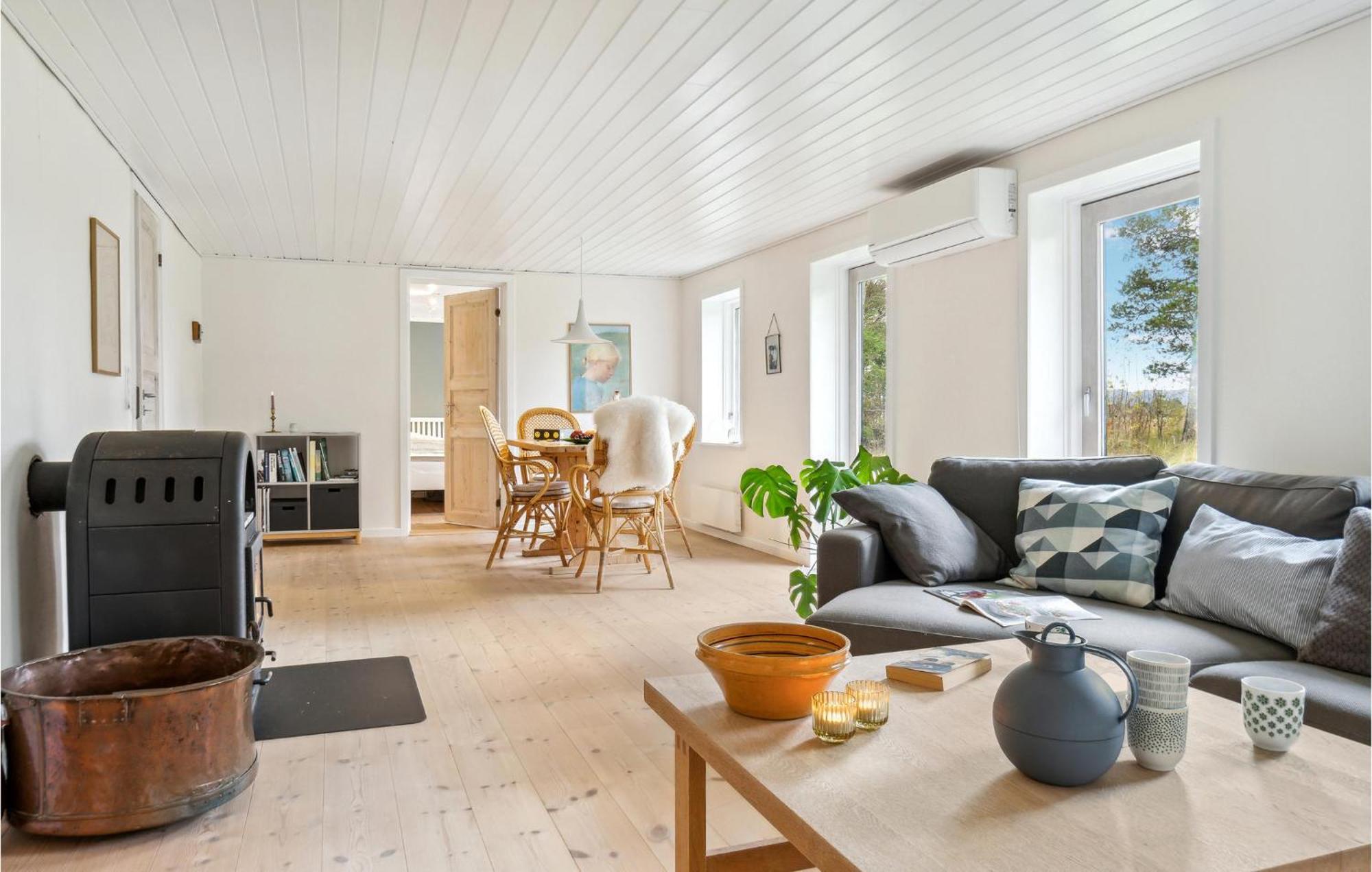 2 Bedroom Cozy Home In Fjerritslev Exterior photo